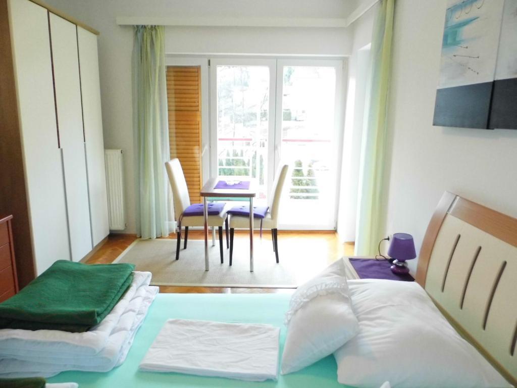 Apartments And Rooms Trsje Zagreb Exterior foto